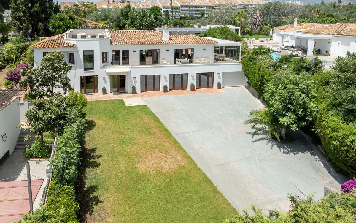 8 спални, 8 бани - Вила под наем в San Pedro de Alcántara