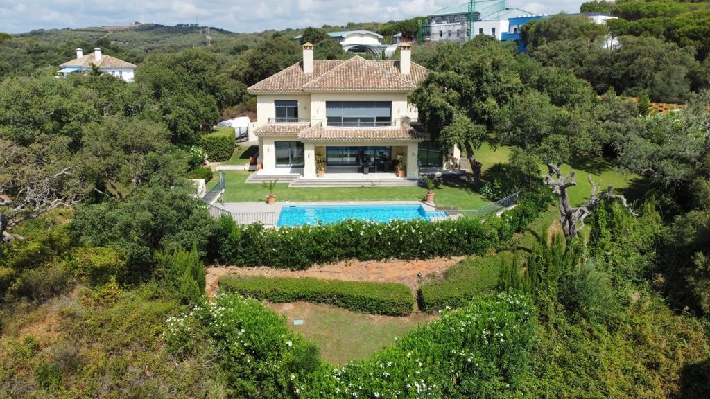Casa de 5 Dormitorios en venta en Sotogrande Alto, San Roque