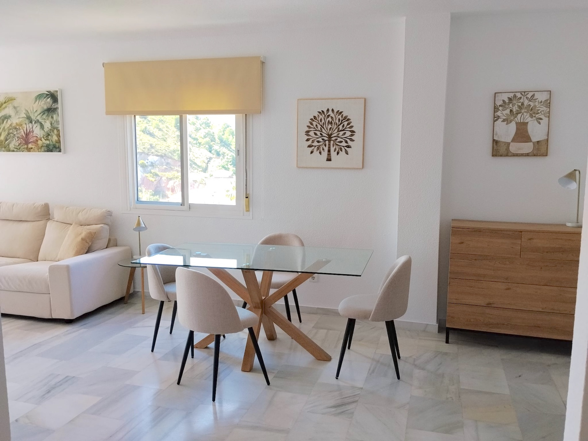 Piso de 2 Dormitorios y 2 Baños en venta en Fuengirola