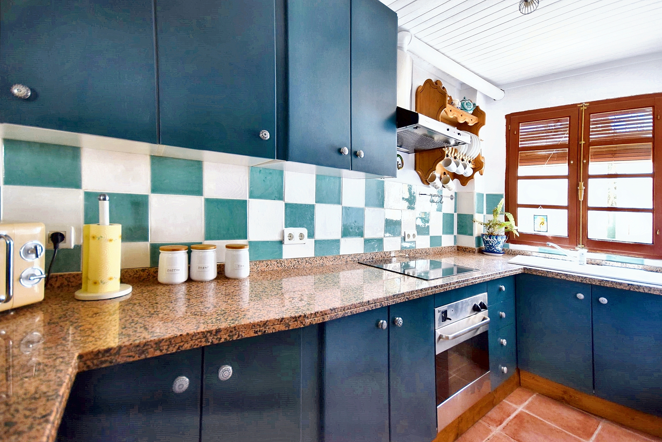 Casa Adosada de 2 Dormitorios y 1 Baño en venta en Carataunas
