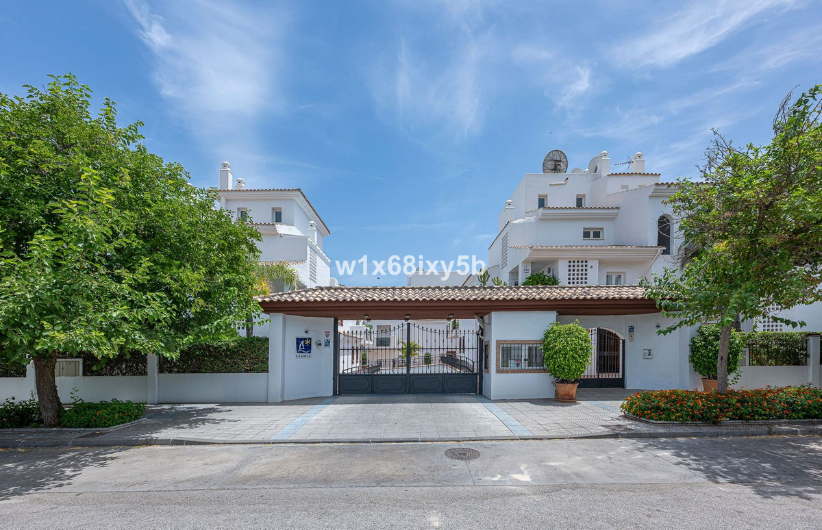 3 Bed - Apartment for Sale in San Pedro de Alcántara