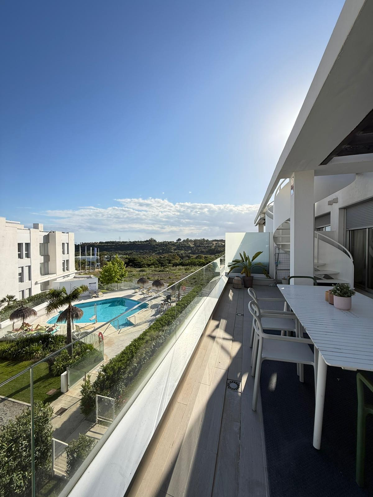Ático de 2 Dormitorios en venta en Cancelada, Estepona