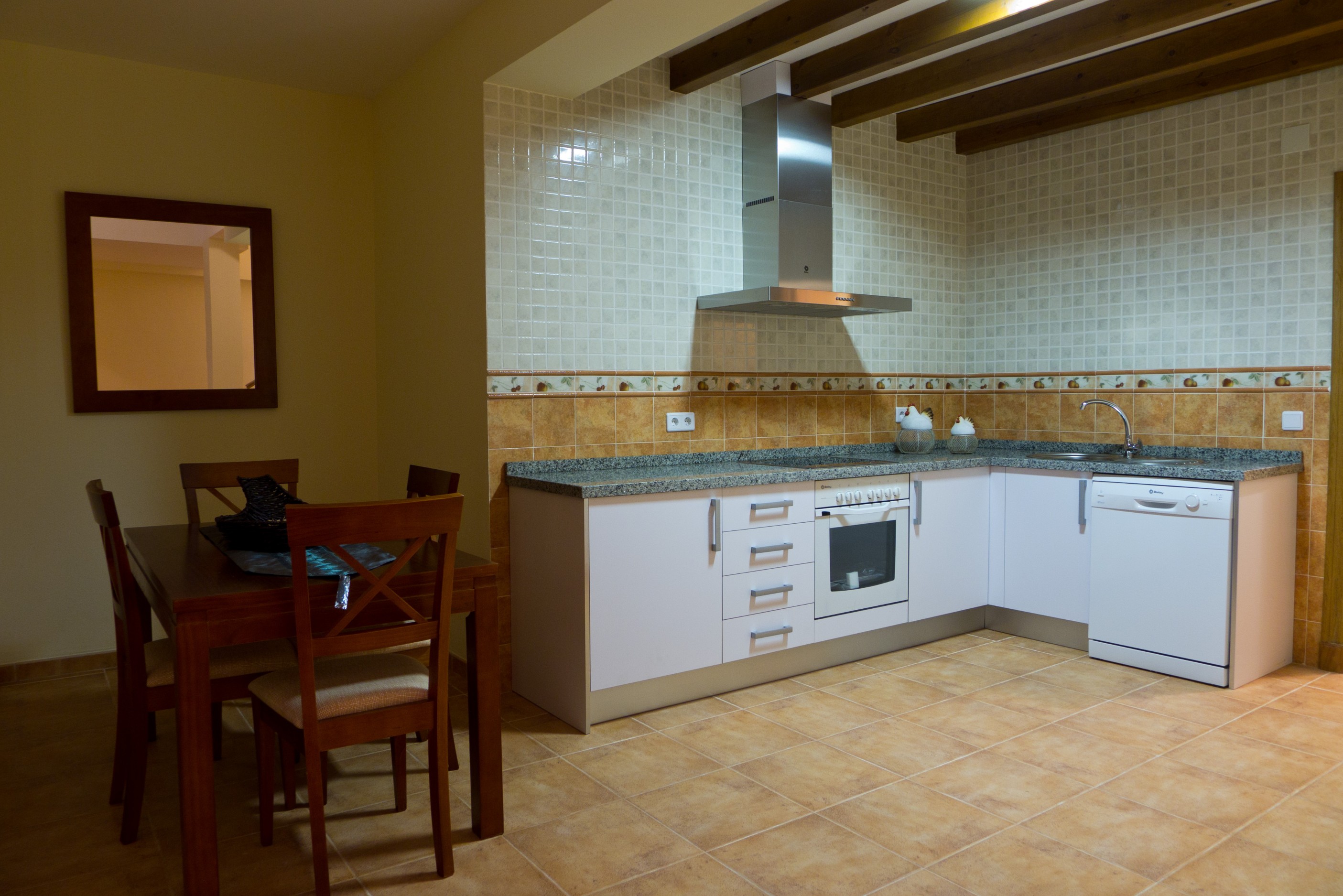Casa de 5 Dormitorios y 2 Baños en venta en Coin