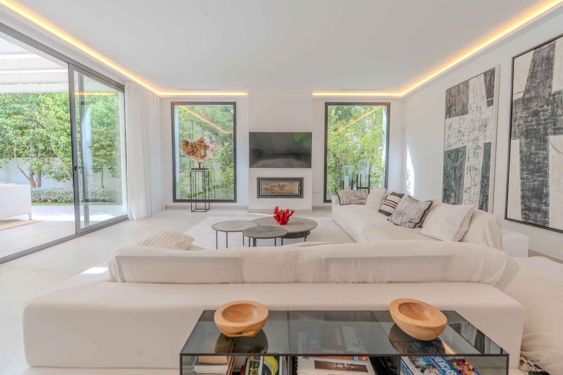 5 спални - Вила за продажба в Sierra Blanca, Marbella