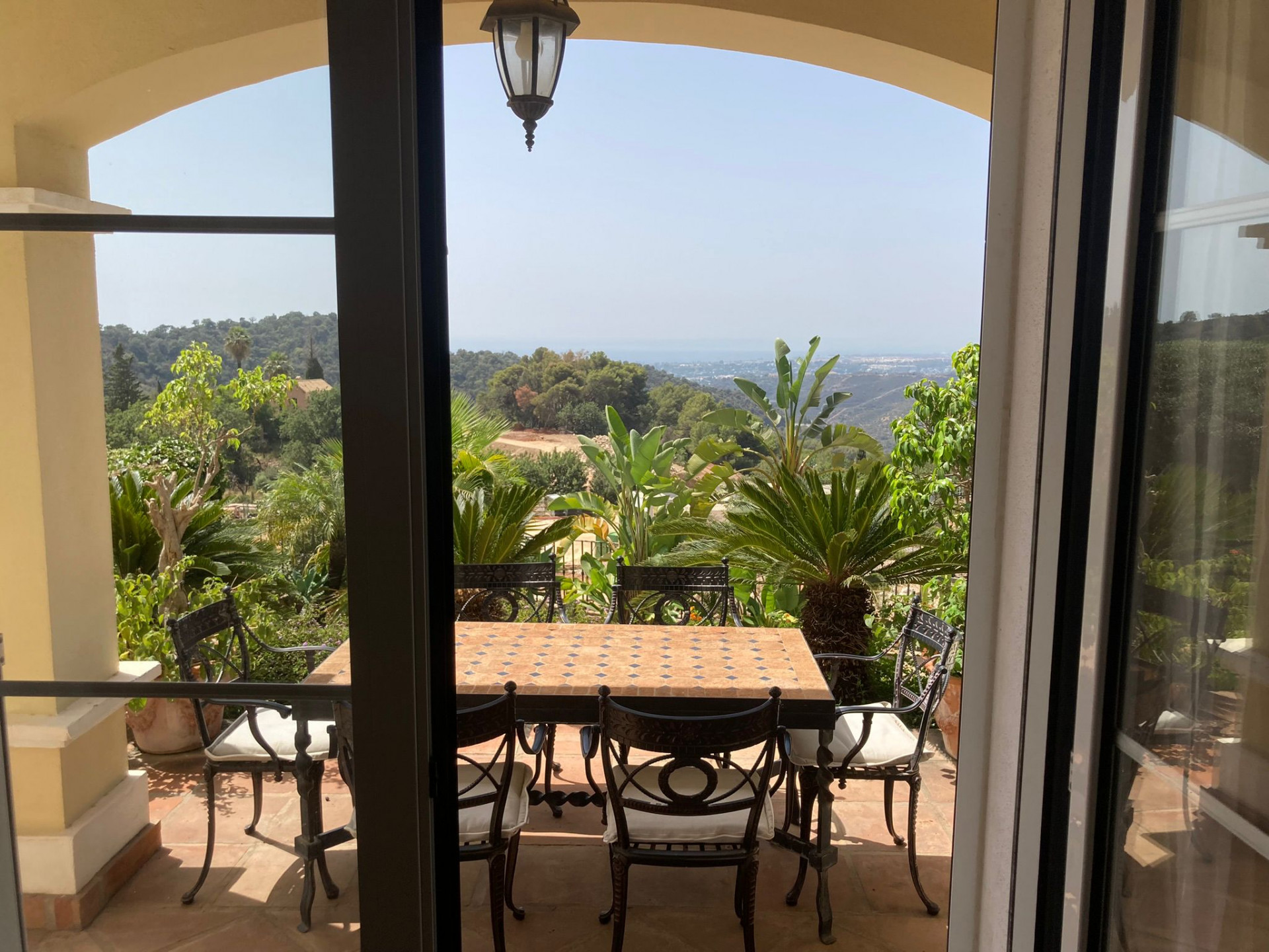 3 Bed, 2 Bath - Villa for Rent in Istan