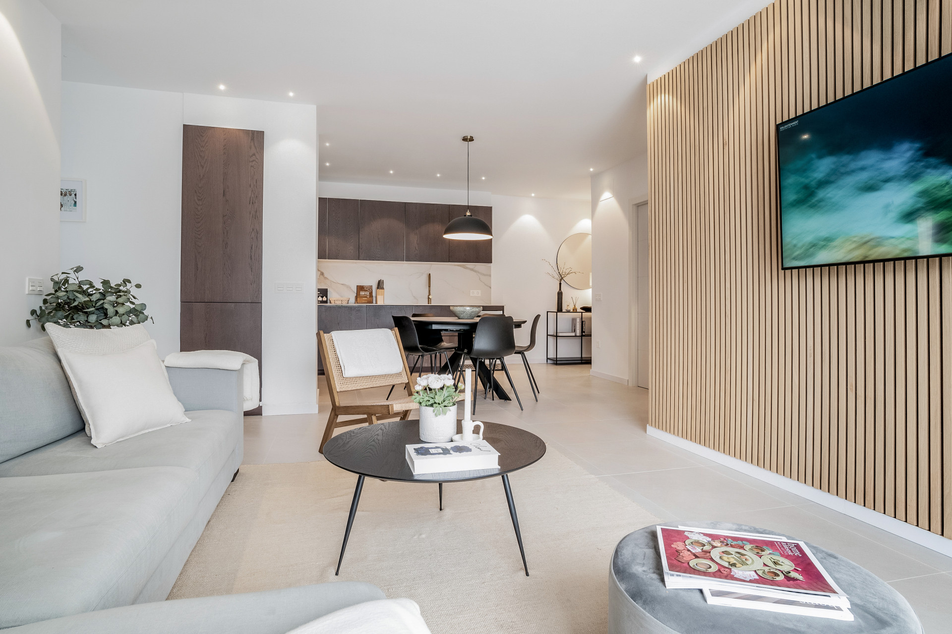 Piso de 3 Dormitorios en alquiler en Nueva Andalucía, Marbella