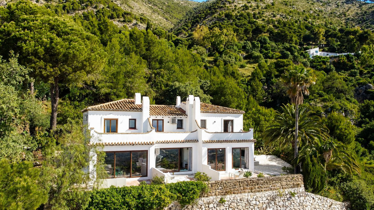Casa Adosada de 2 Dormitorios en venta en Mijas