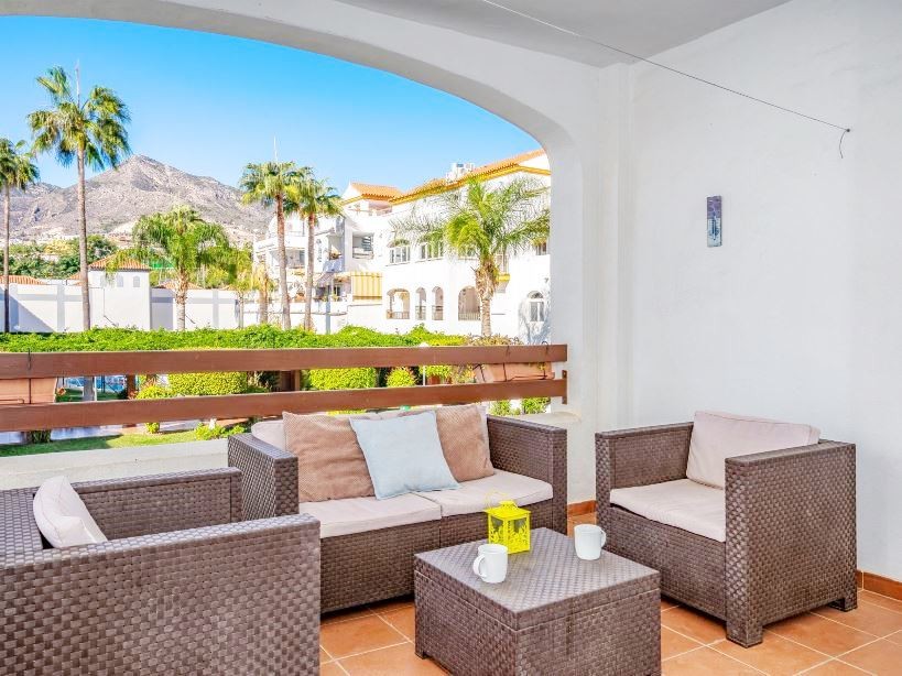 2 Bed - Apartment Holiday Rental in Arroyo de la Miel, Benalmadena