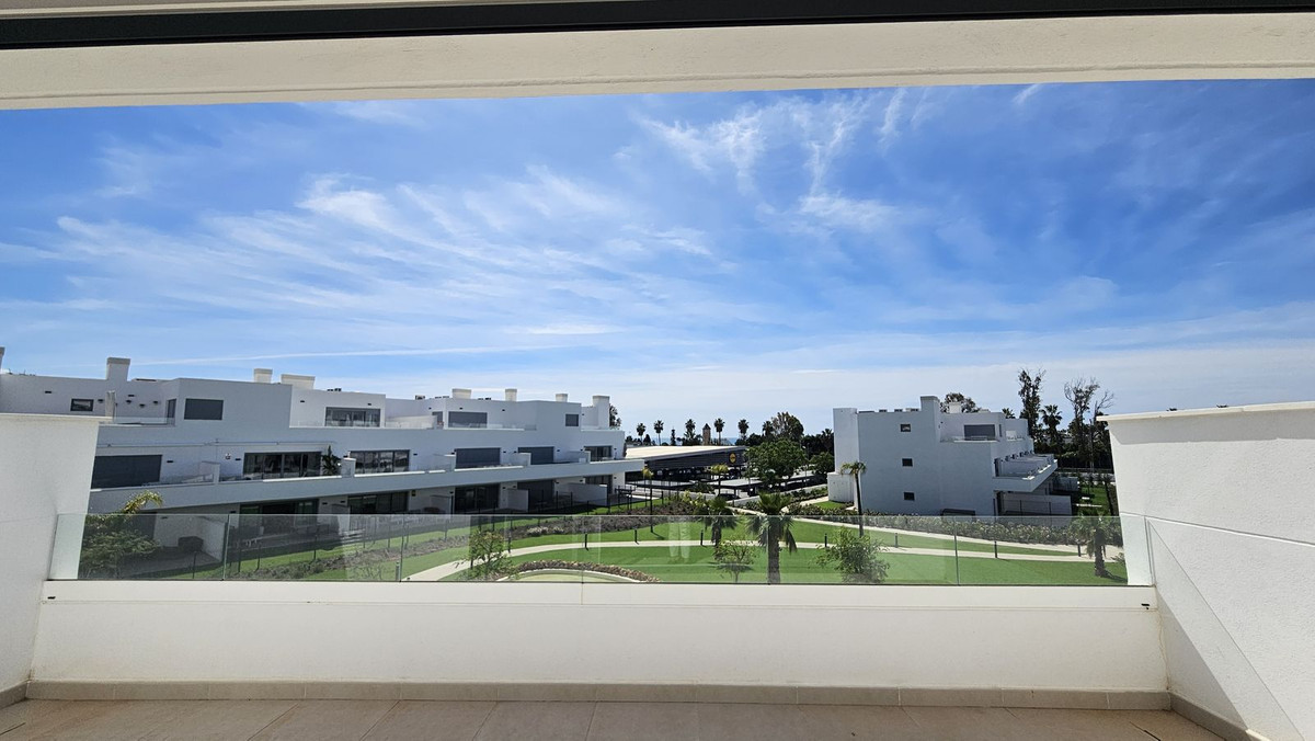 Piso de 2 Dormitorios en venta en Estepona