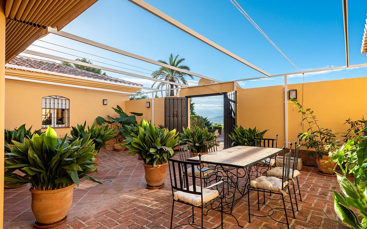Casa de 4 Dormitorios en venta en Málaga