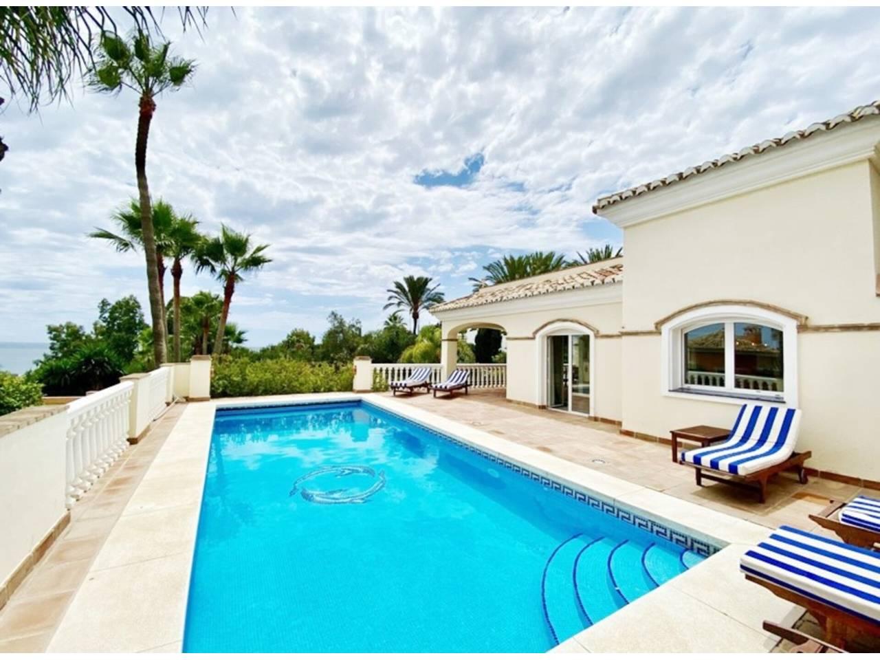 Casa de 4 Dormitorios en alquiler vacacional en Mijas Pueblo