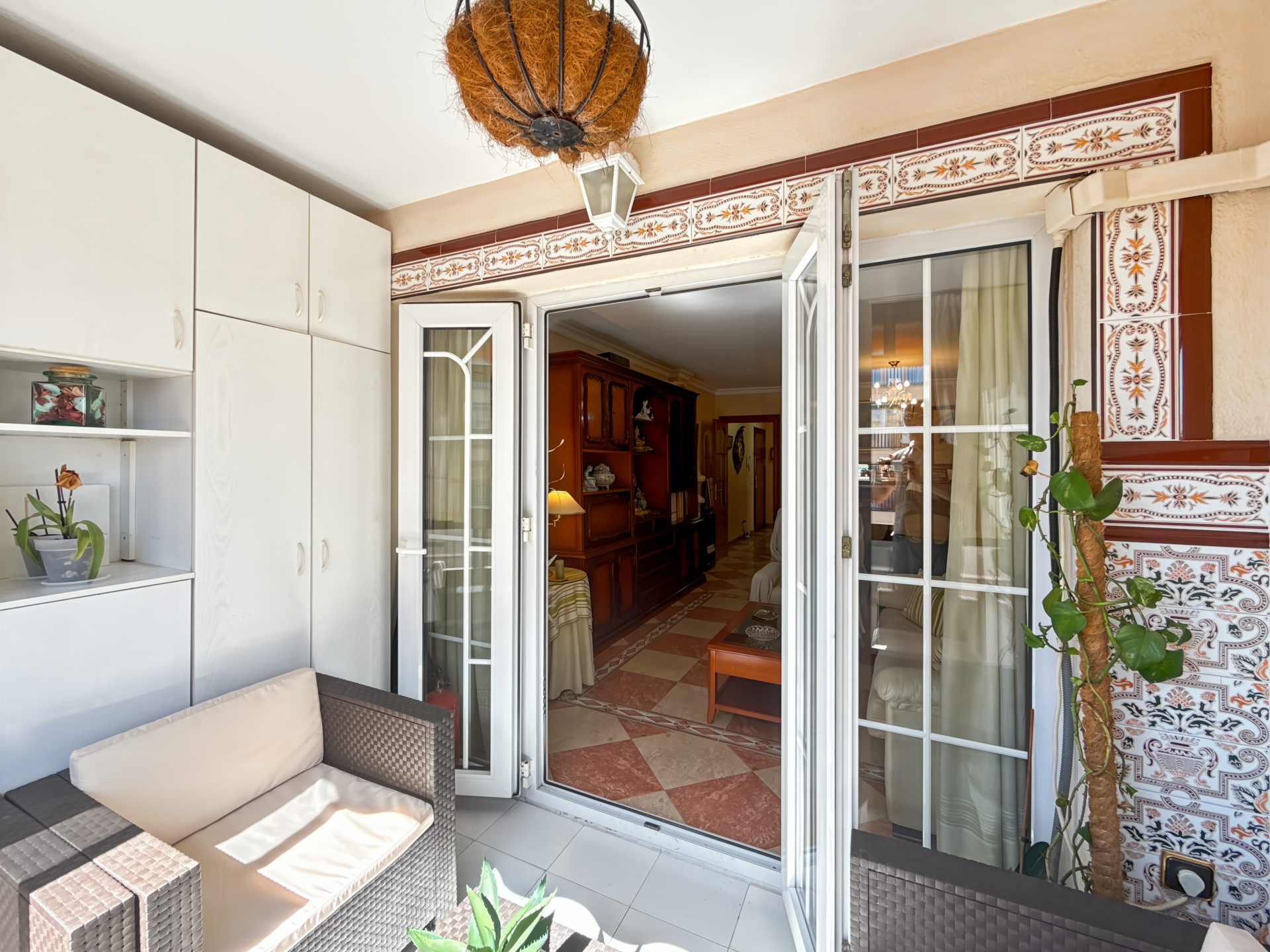 4 спални, 2 бани - Апартамент за продажба в Malaga Center