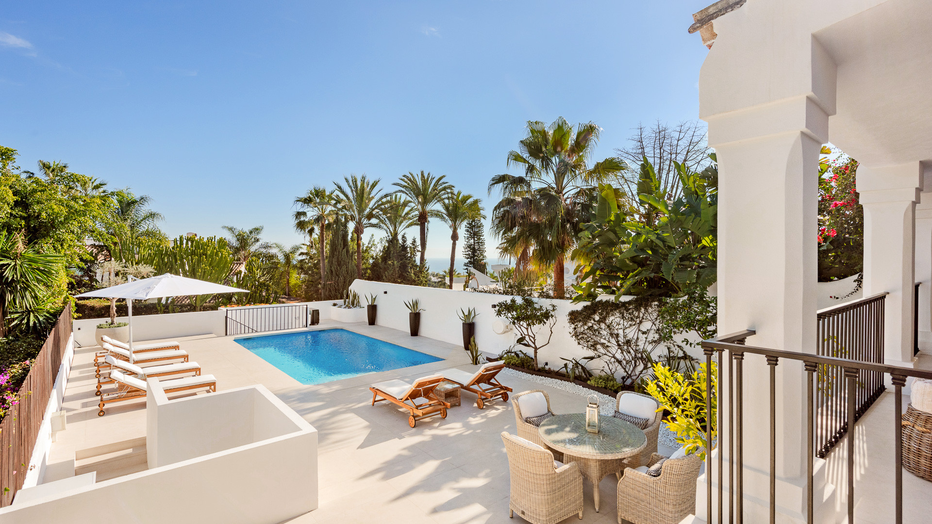 3 спални, 3 бани - Вила за продажба в Marbella Golden Mile