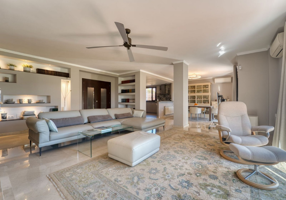 5 кровать Вилла для продажи в Guadalmina Alta, San Pedro de Alcántara