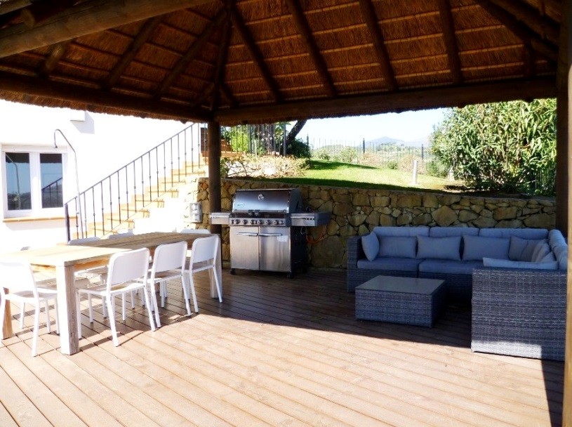 5 Bed, 5 Bath - Villa Holiday Rental in El Rosario, Marbella