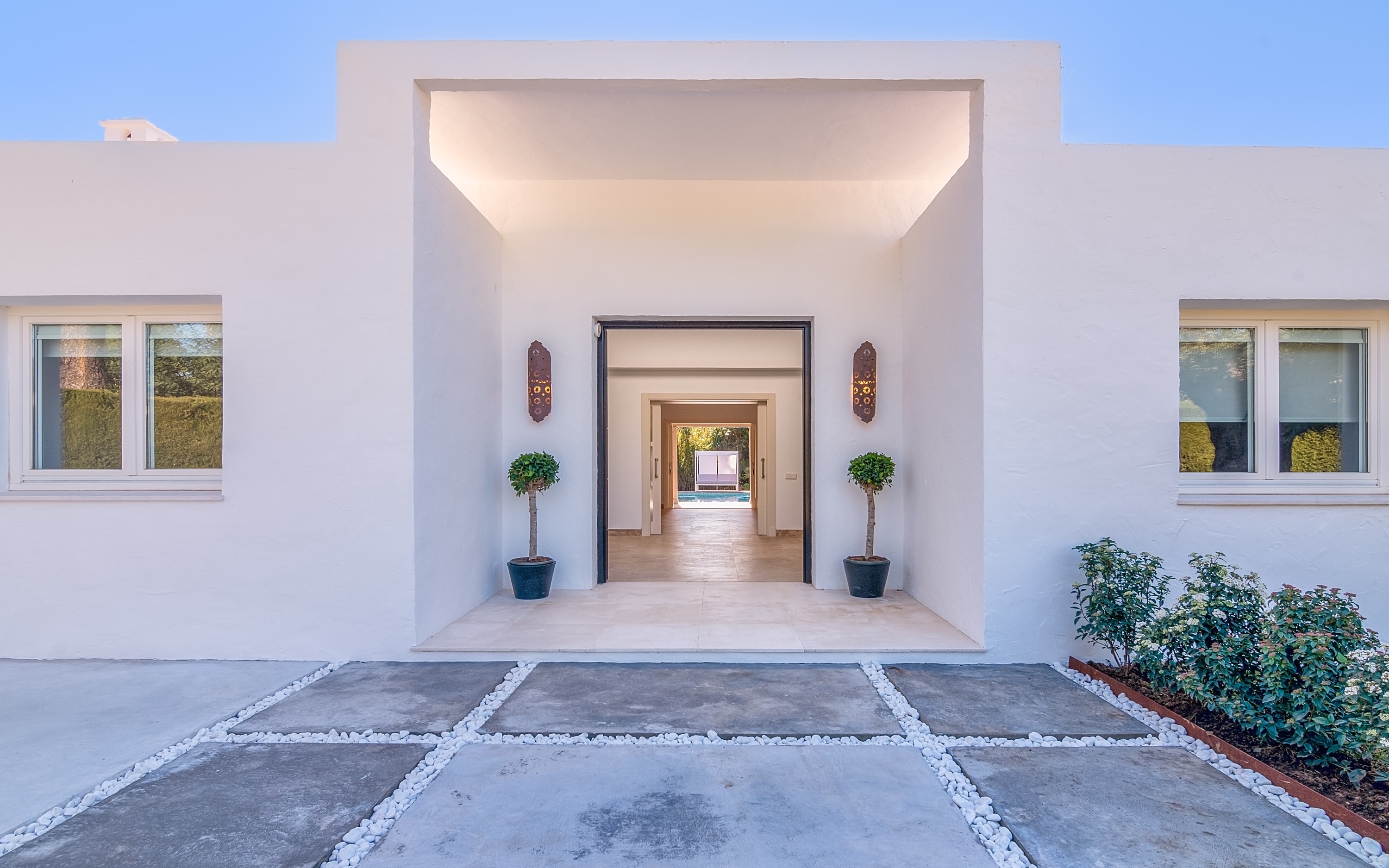 Casa de 5 Dormitorios y 3 Baños en alquiler en Sotogrande