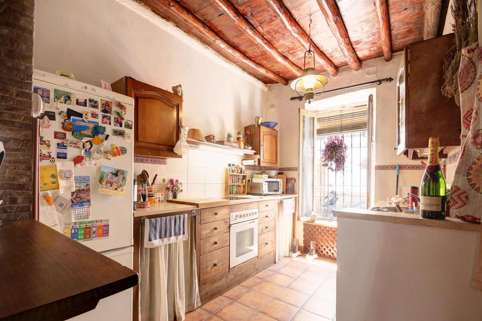 Casa Adosada de 3 Dormitorios en venta en La Alqueria, Estepona
