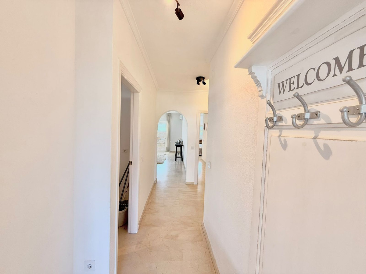 Piso de 2 Dormitorios en venta en Fuengirola