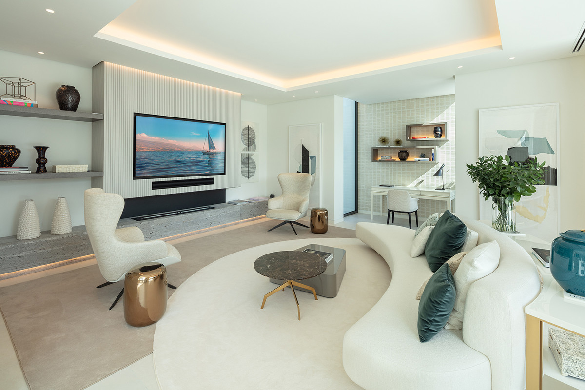 Casa de 5 Dormitorios en venta en Bahía de Marbella