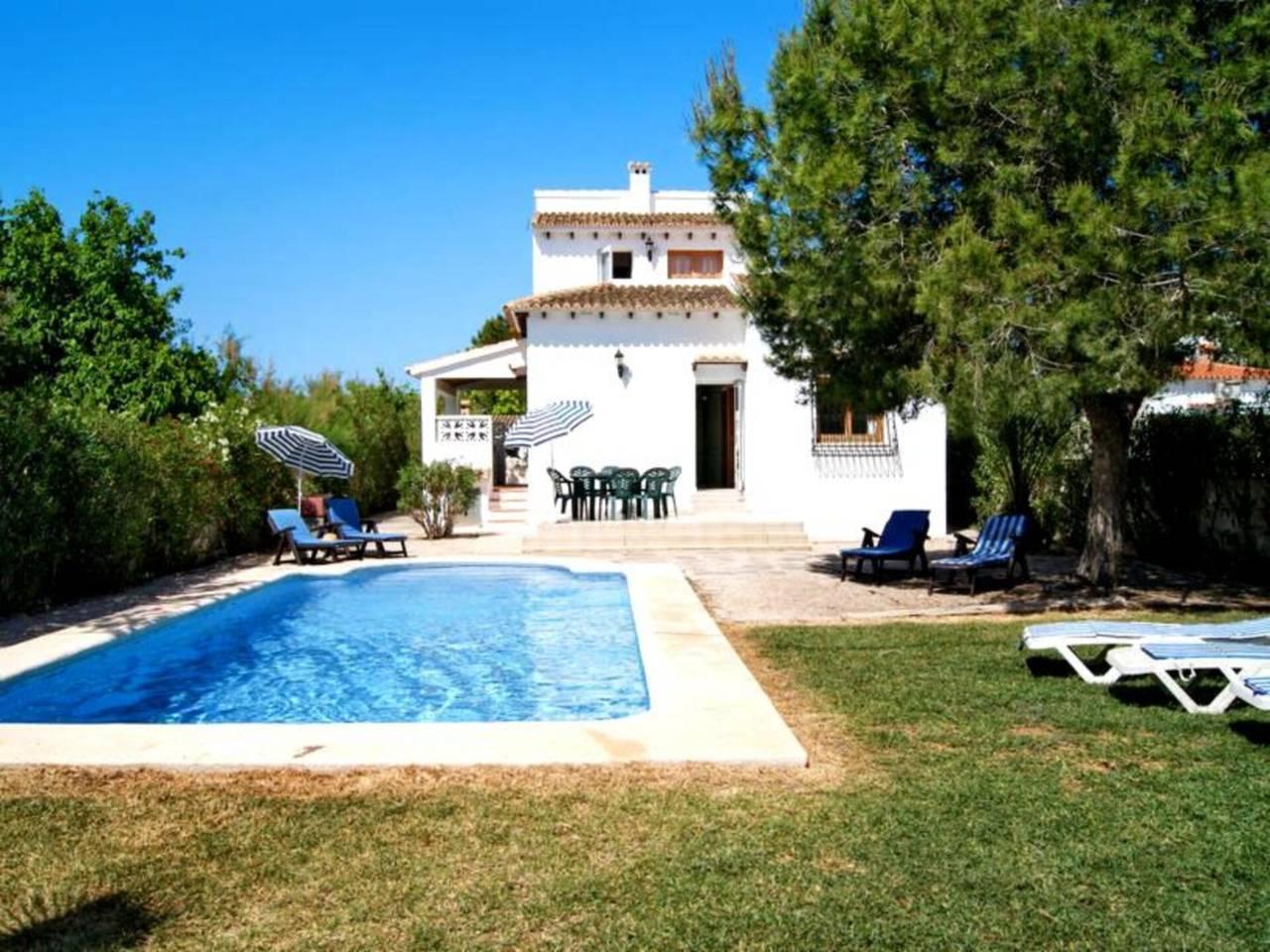 Casa Adosada de 4 Dormitorios en alquiler vacacional en Monte Pego, Dénia