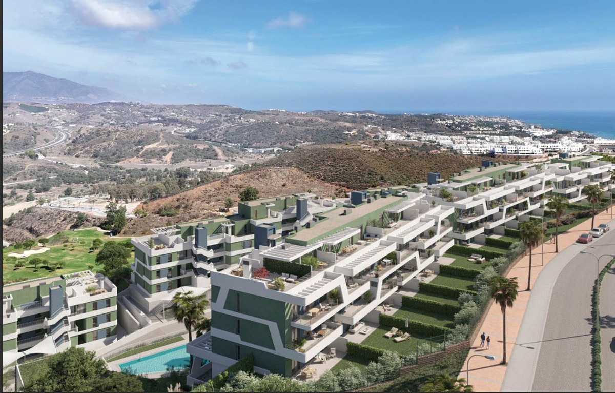 Ático de 2 Dormitorios y 2 Baños en venta en La Cala de Mijas
