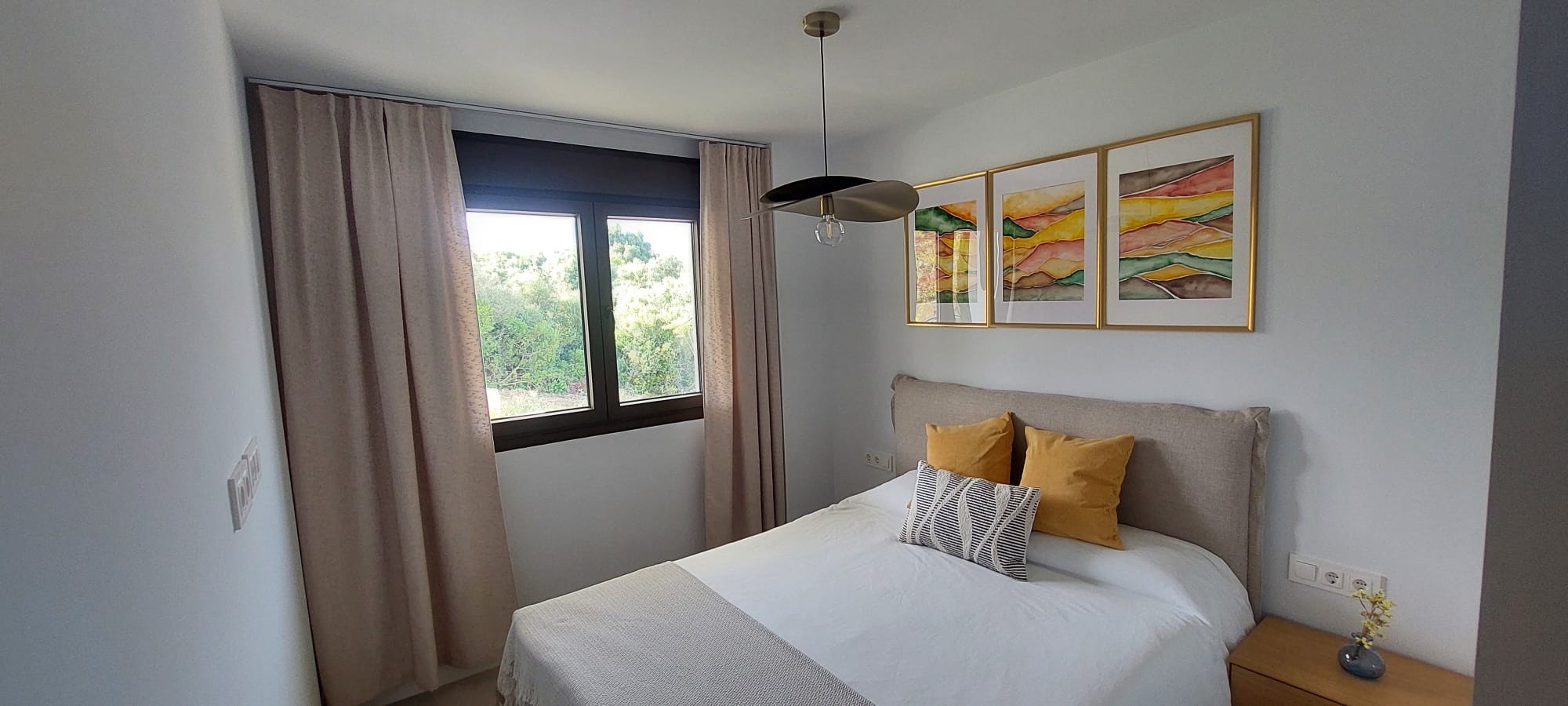Piso de 3 Dormitorios en venta en Estepona