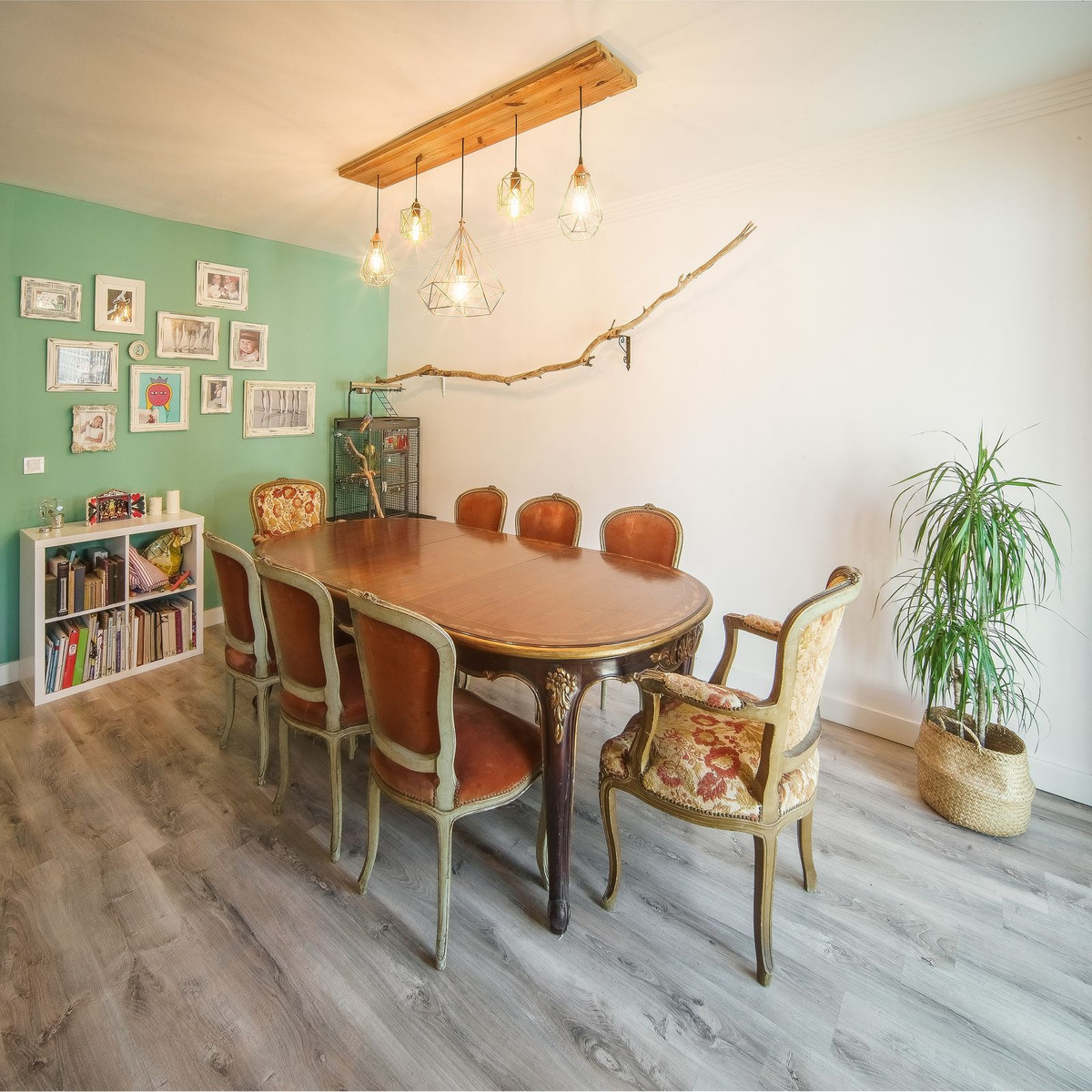 4 спални - Редова къща за продажба в Atalaya, Estepona