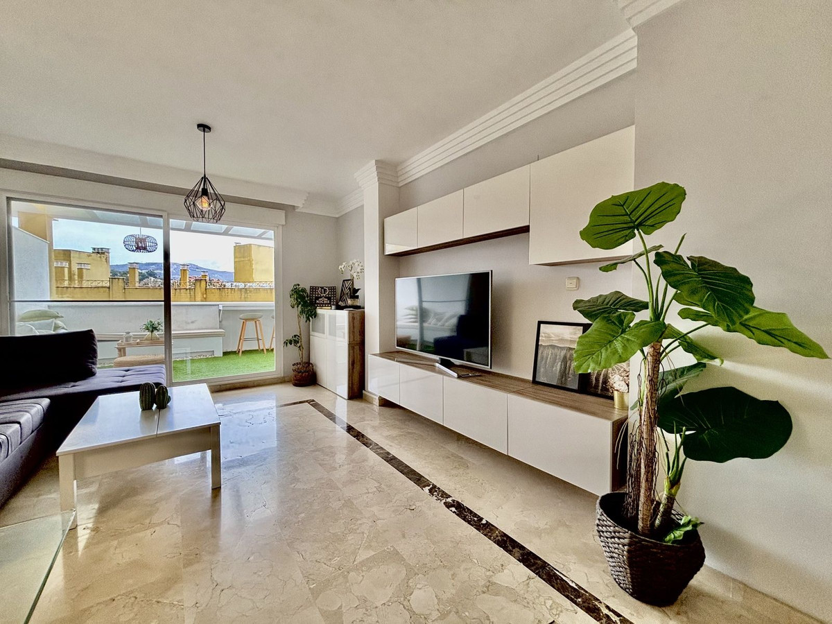 2 спални - Апартамент под наем в Nueva Andalucia, Marbella