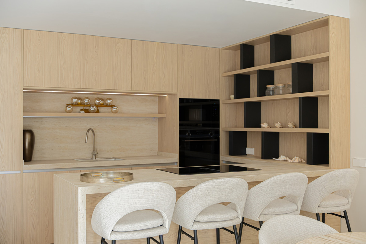 4 Bed - Penthouse for Sale in Nueva Andalucia, Marbella