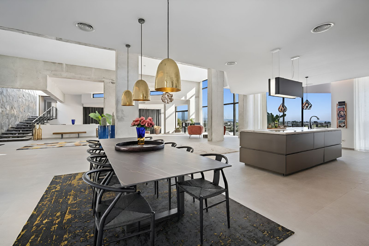 Casa de 6 Dormitorios en venta en El Paraíso