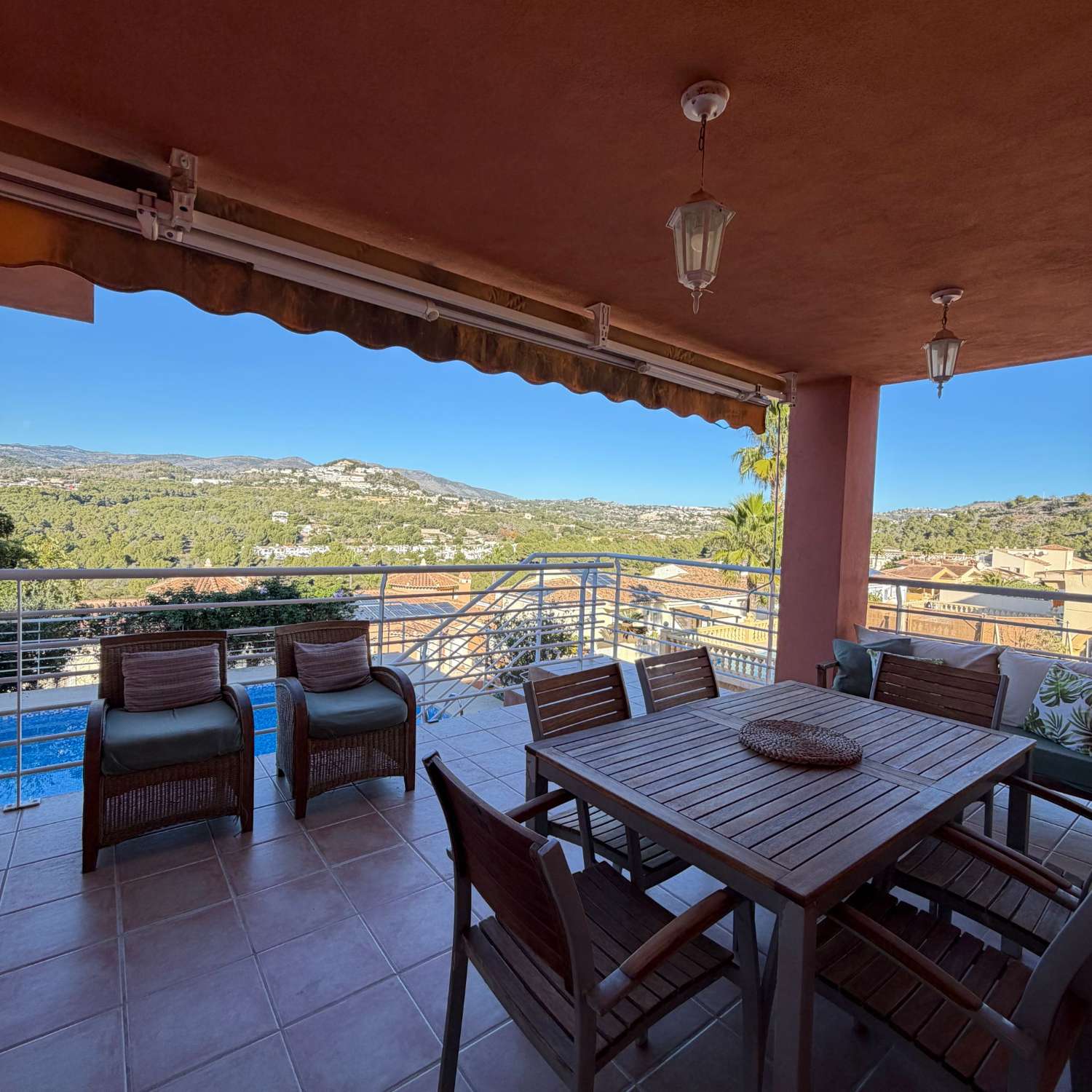 4 Bed - Villa for Sale in Calpe