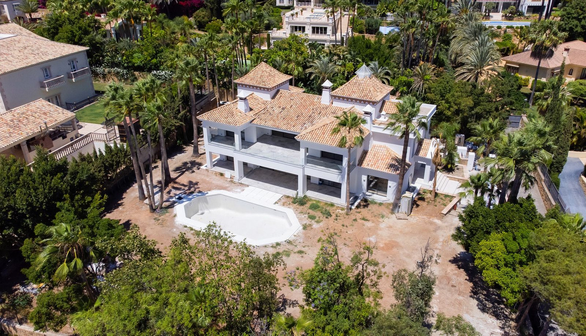 9 кровать Вилла для продажи в Sierra Blanca, Marbella