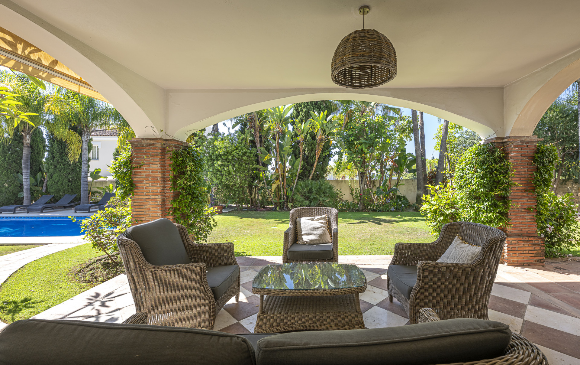 Casa de 5 Dormitorios y 5 Baños en venta en La Quinta, Benahavís