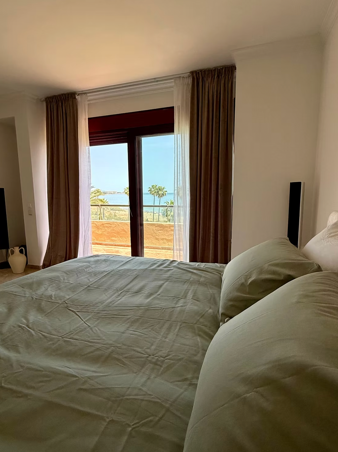 Ático de 3 Dormitorios y 3 Baños en venta en Estepona