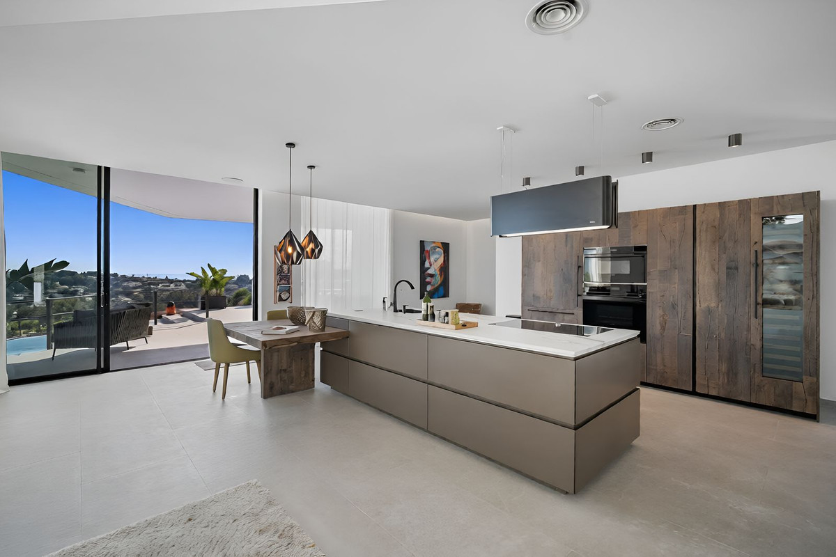 Casa de 6 Dormitorios en venta en El Paraíso