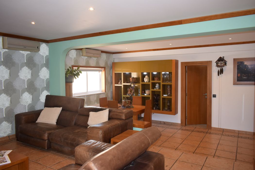 Casa de 3 Dormitorios en venta en Albufeira