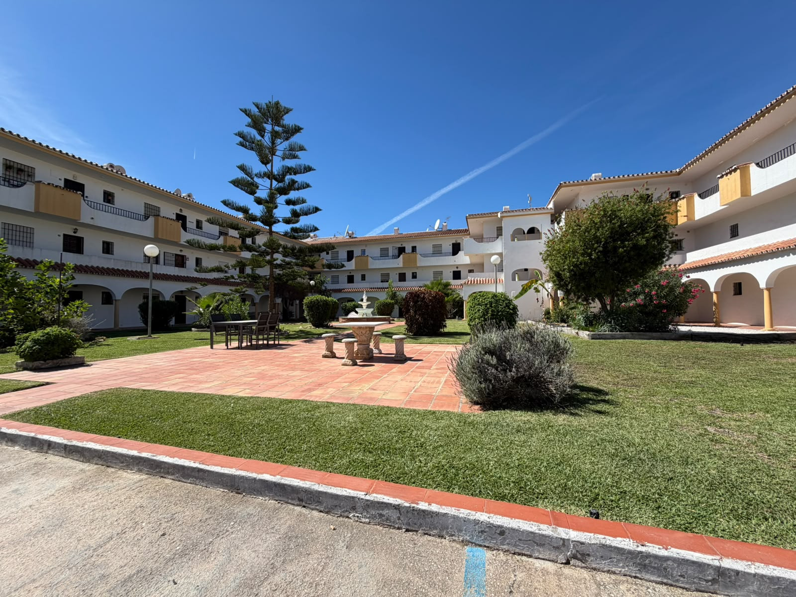 3 кровать 2 ванна Квартира для продажи в El Faro, Mijas