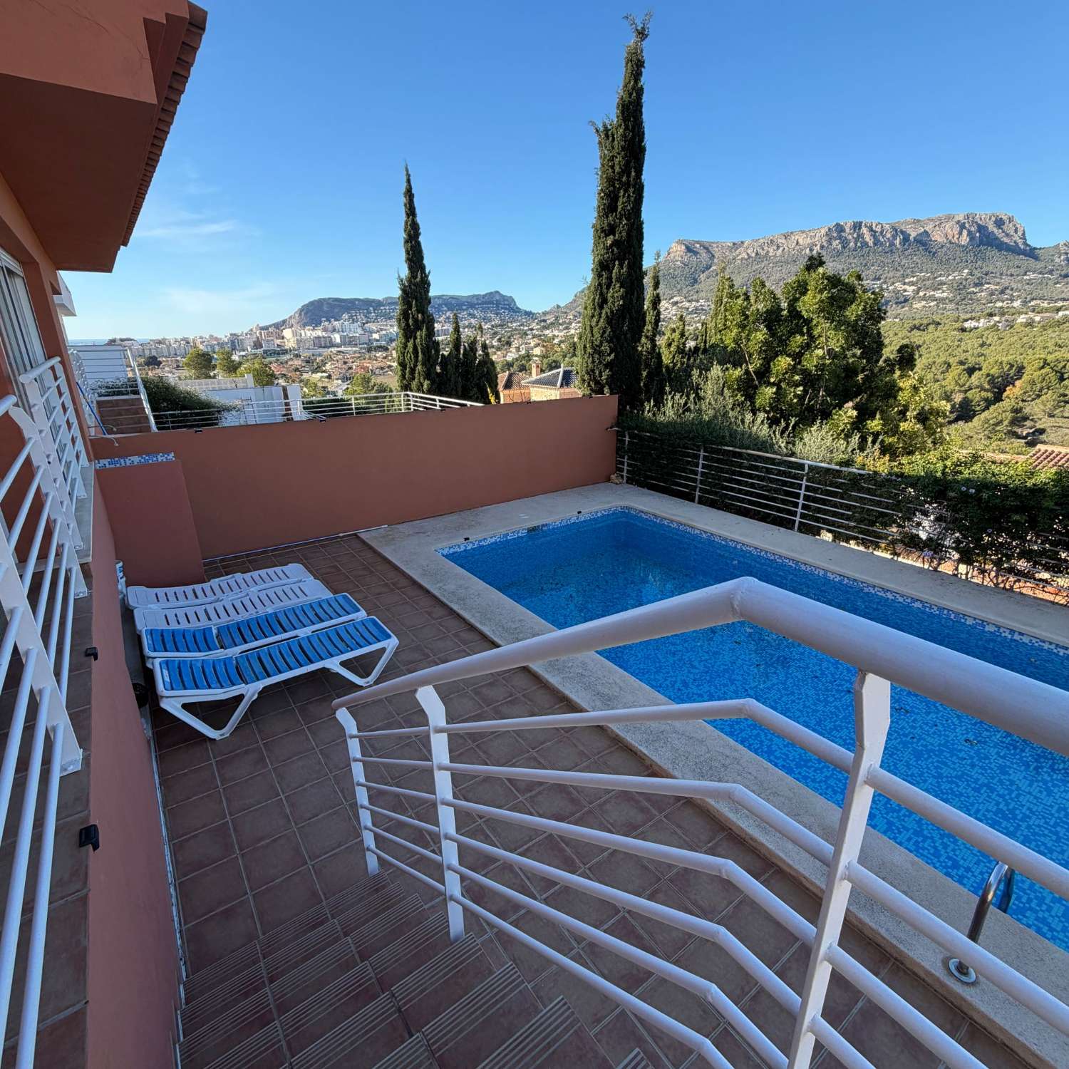 4 Bed - Villa for Sale in Calpe