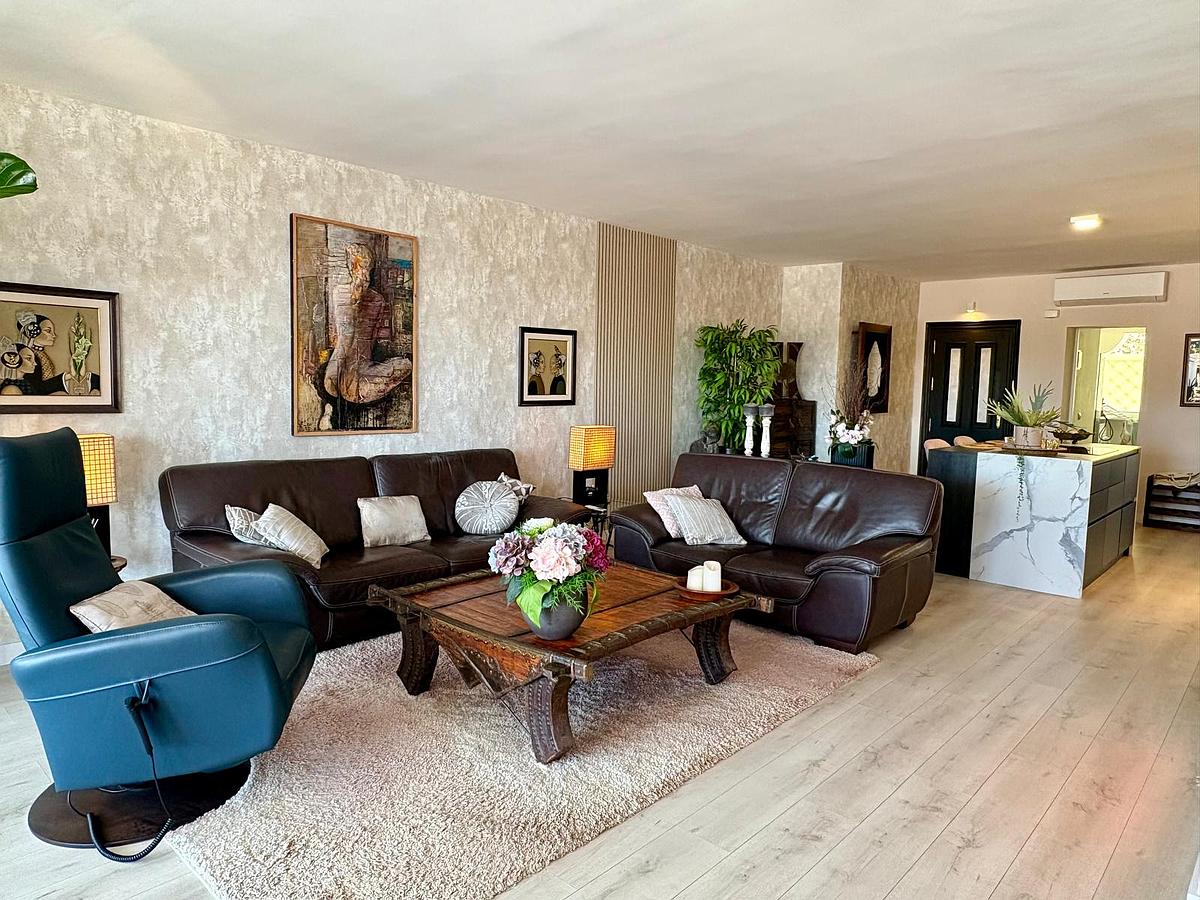 2 спални, 2 бани - Апартамент за продажба в Benahavis