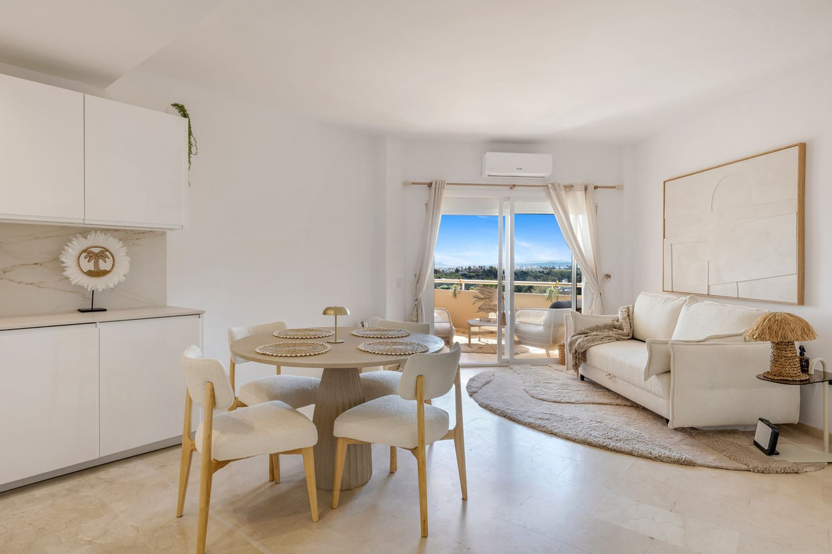 1 спалня, 1 баня - Апартамент за продажба в Estepona