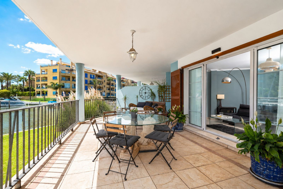 3 спални, 3 бани - Апартамент за продажба в Marina de Sotogrande