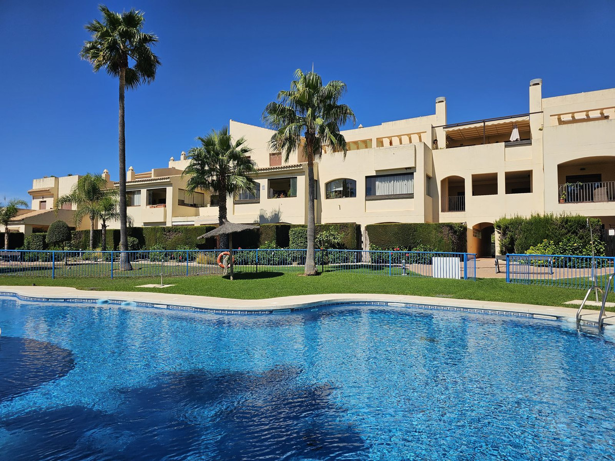 Ático de 3 Dormitorios y 2 Baños en venta en Casares