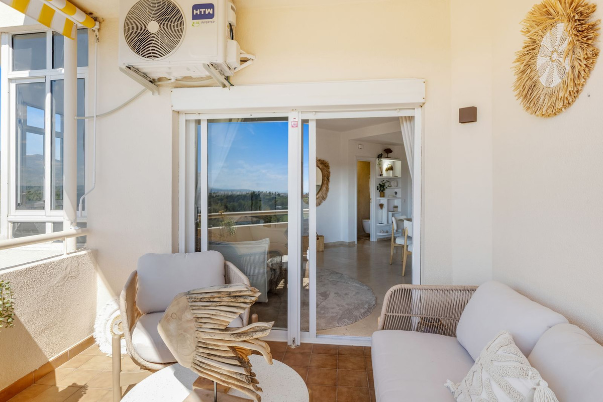 1 спалня, 1 баня - Апартамент за продажба в Estepona