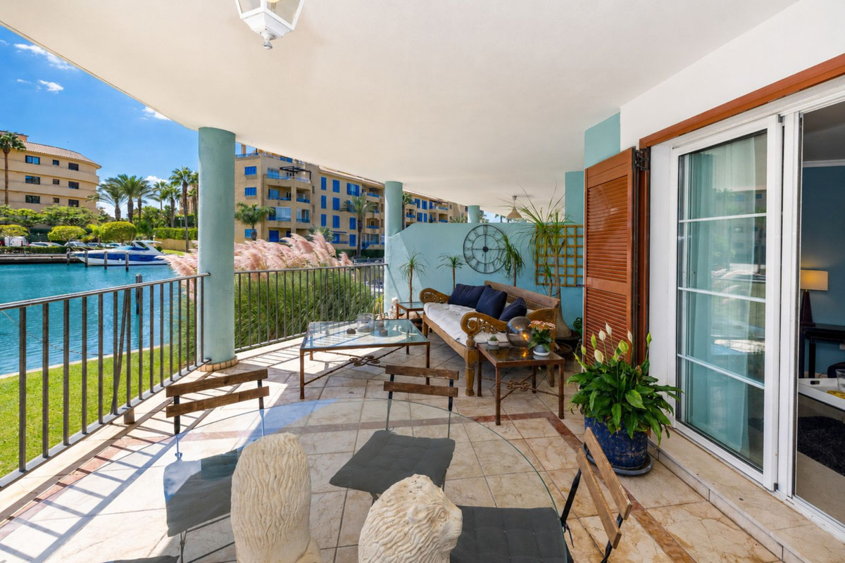 3 спални, 3 бани - Апартамент за продажба в Marina de Sotogrande