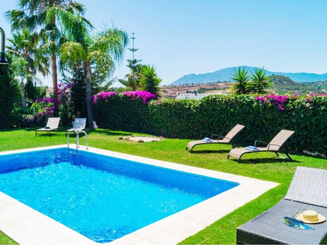 3 кровать 3 ванна Таунхаус курортная аренда в La Alqueria, Estepona