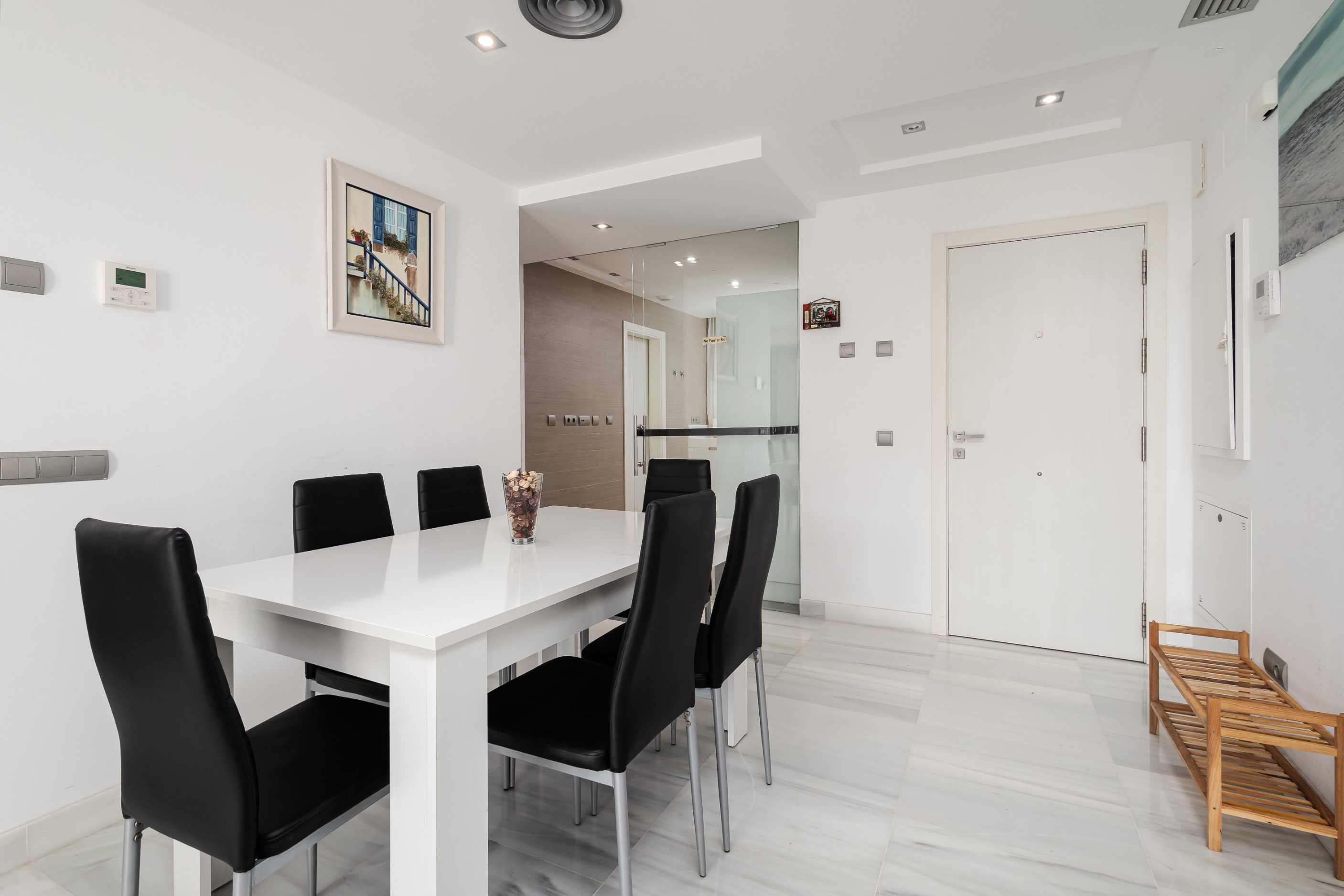 Piso de 2 Dormitorios y 2 Baños en venta en Nueva Alcántara, Marbella