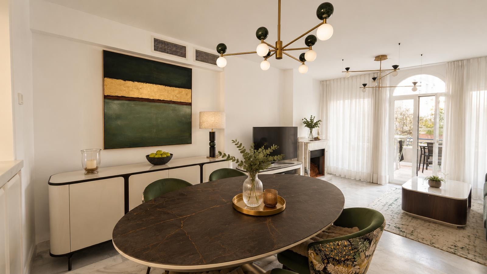 2 спални, 3 бани - Апартамент за продажба в Marbella Centre
