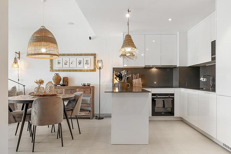 Piso de 2 Dormitorios y 2 Baños en venta en Estepona