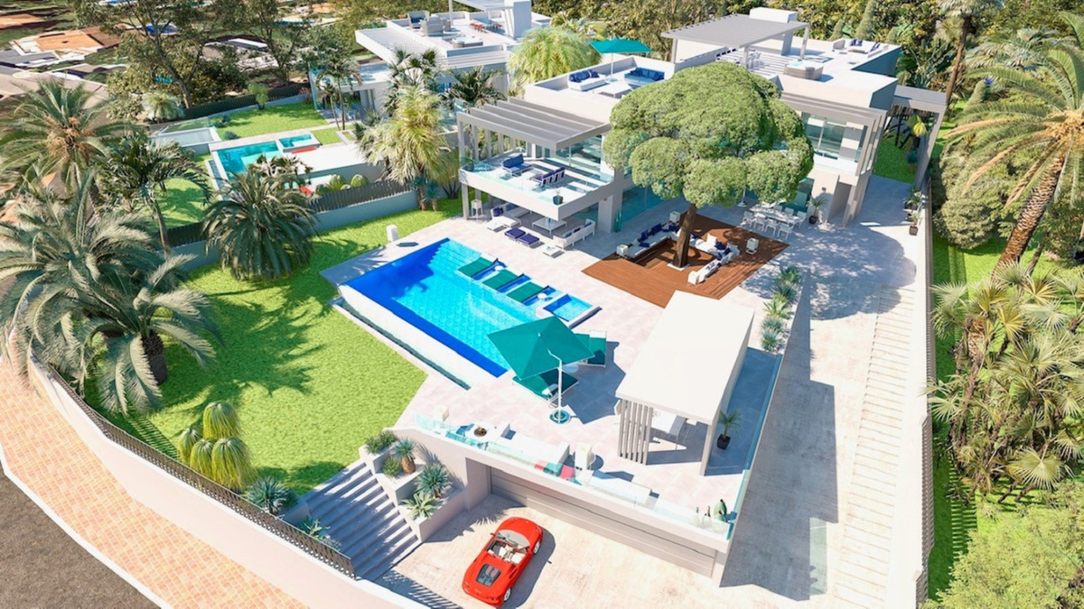6 Bed, 9 Bath - Villa for Sale in Marbesa, Marbella