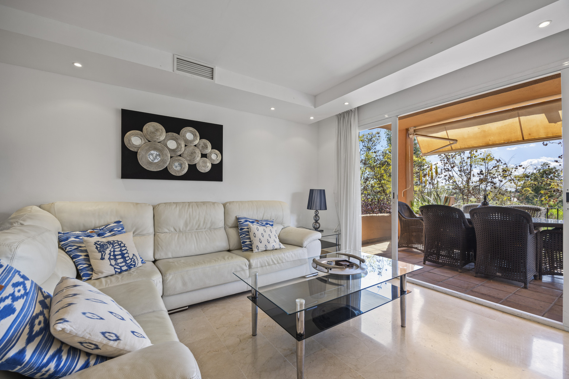 Piso de 4 Dormitorios y 3 Baños en venta en Milla de Oro, Marbella